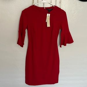 Gorgeous red dress with fun sleeves 00P